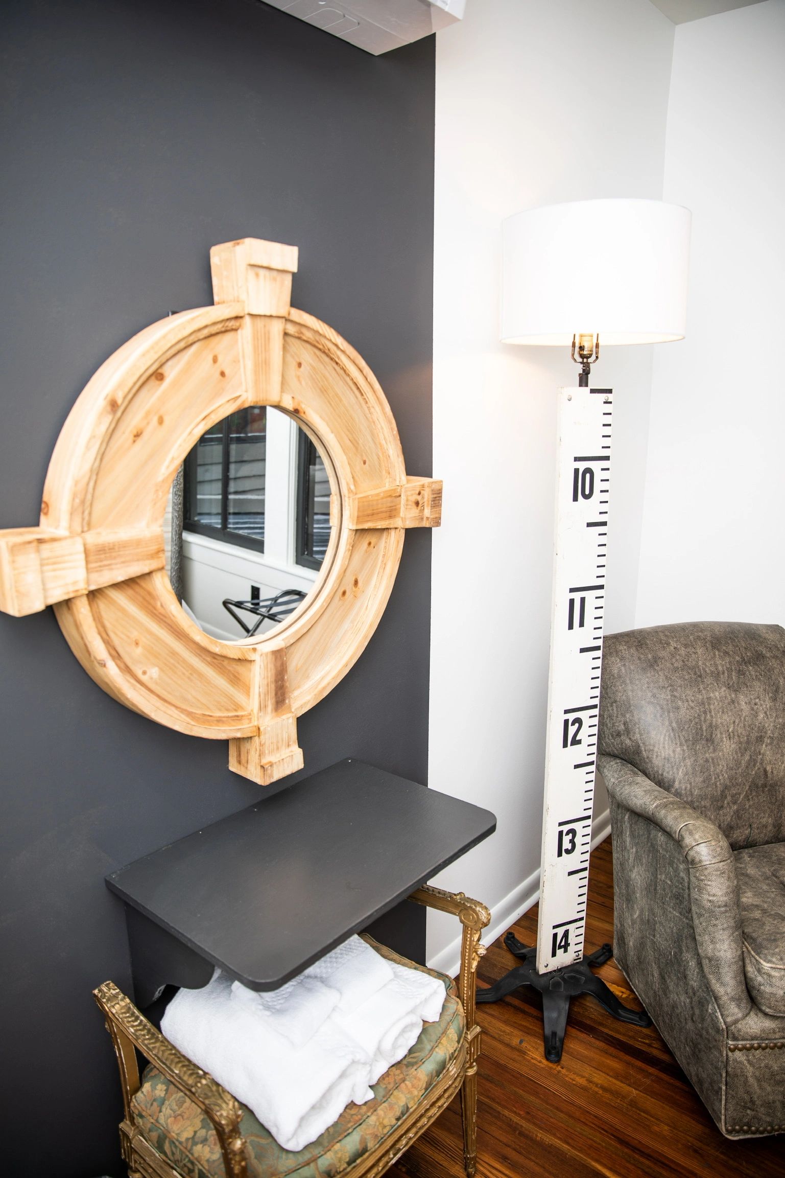 Suite 205 detail