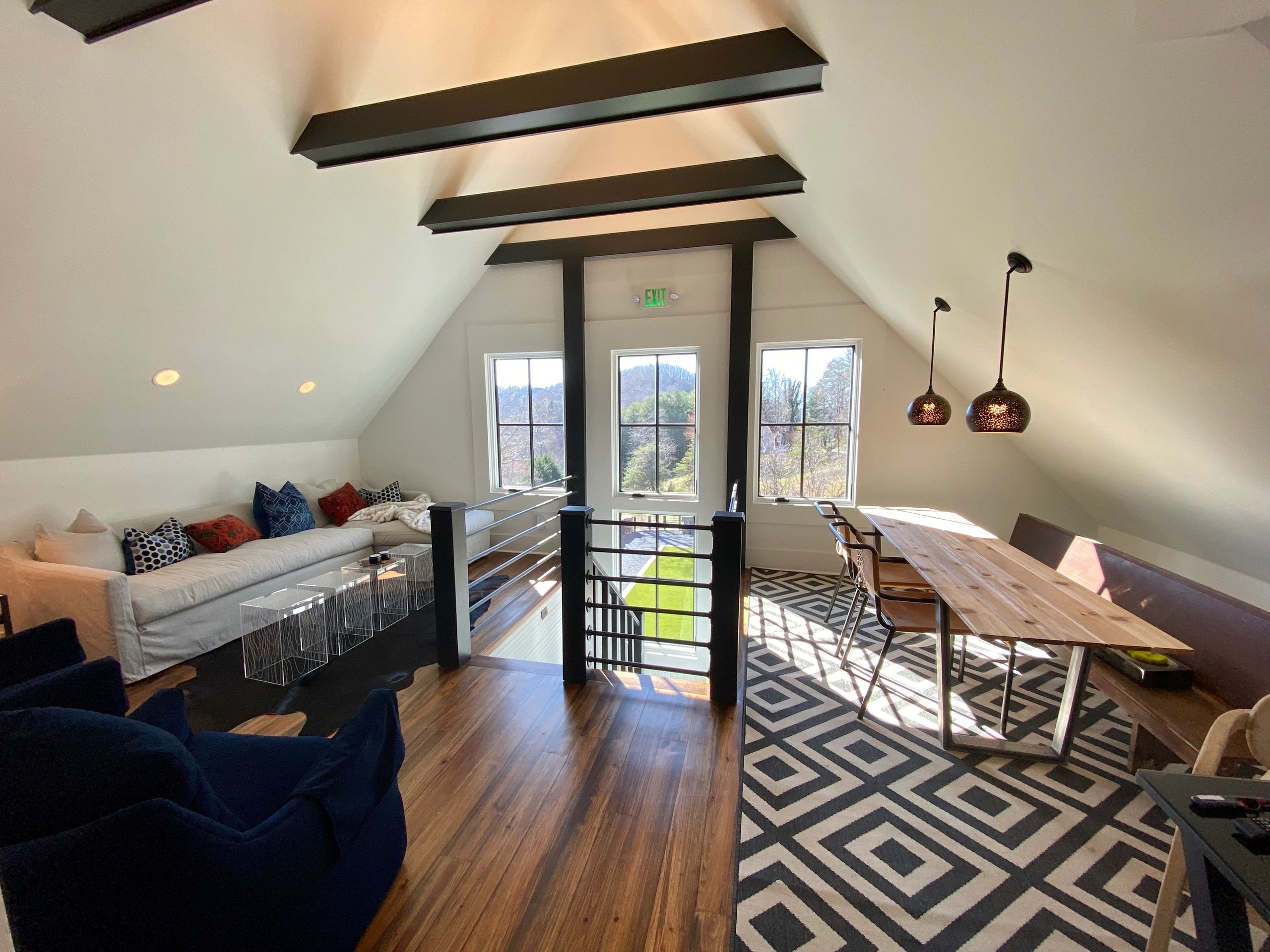 Suite 302 interior